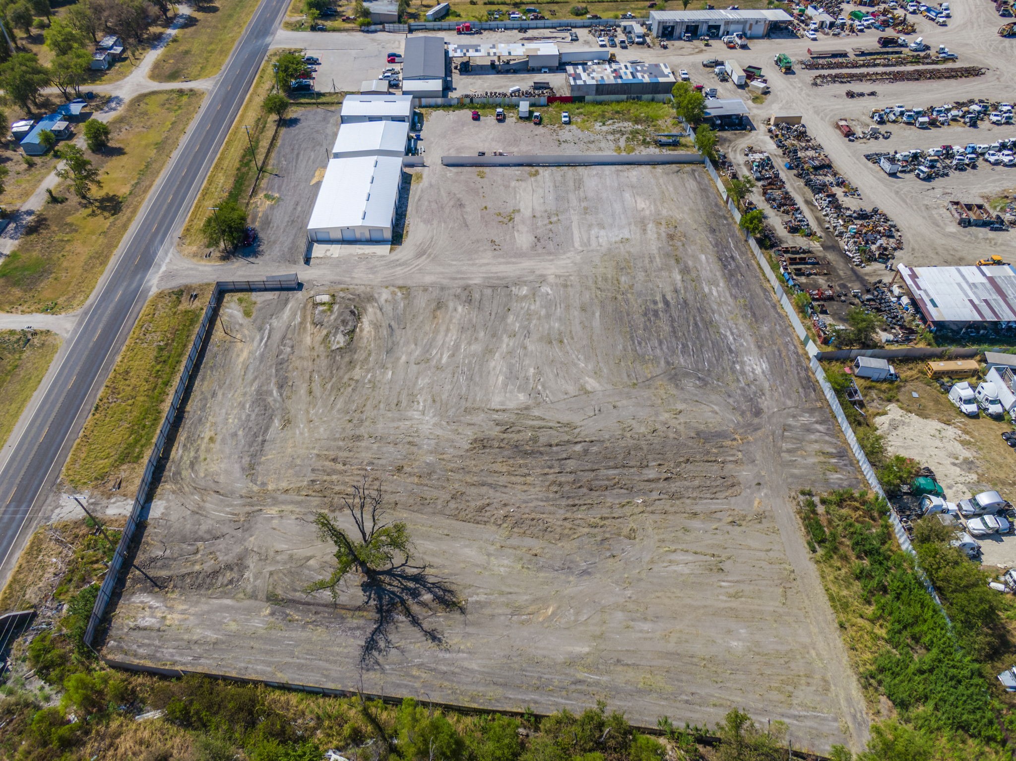 3030 S Highway 77 Waxahachie TX 75165