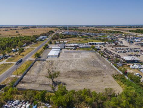 3030 S Highway 77 Waxahachie TX 75165
