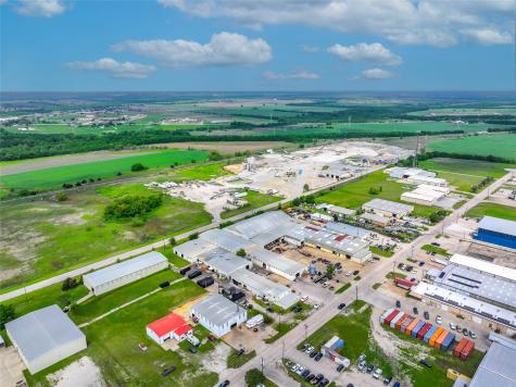 1121 Industrial Drive Royse City TX 75189