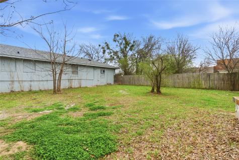 1102 Washington Street Stephenville TX 76401