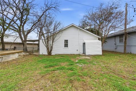 1102 Washington Street Stephenville TX 76401