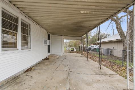 1102 Washington Street Stephenville TX 76401
