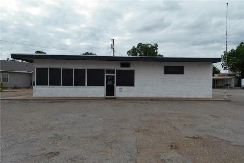 1112 Easly Street Paducah TX 79248