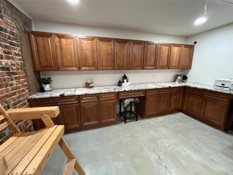 112 W Wise Street Bowie TX 76230