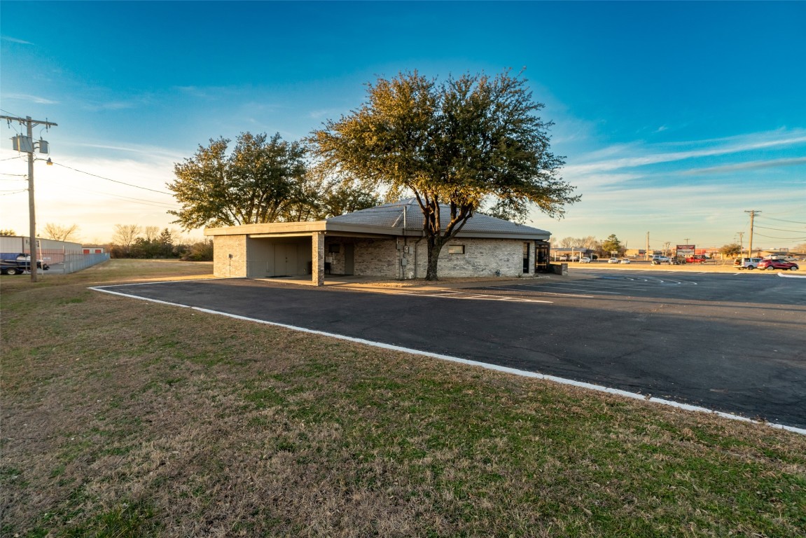8506 Wesley Greenville TX 75402