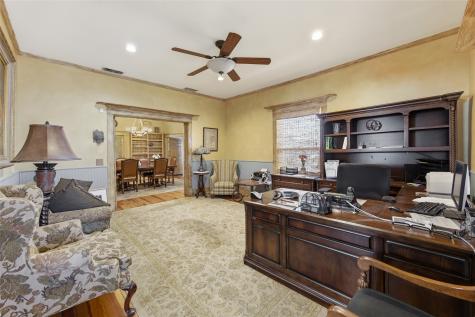 107 N Alamo Street Weatherford TX 76086