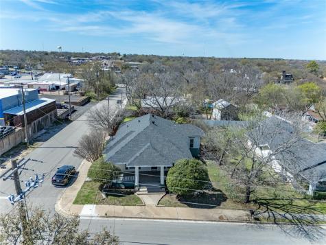 107 N Alamo Street Weatherford TX 76086