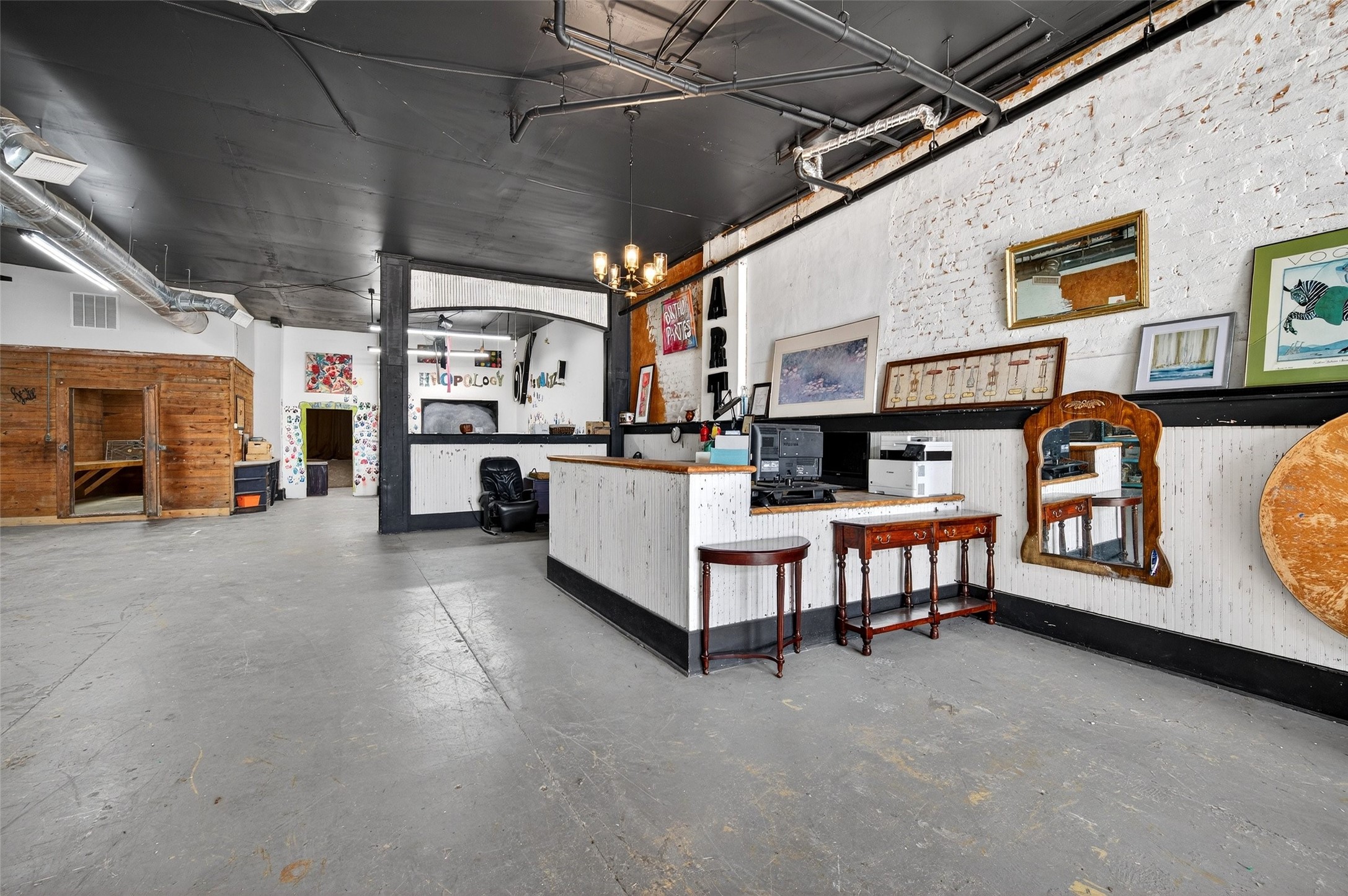 205 & 207 E Houston Street Sherman TX 75090