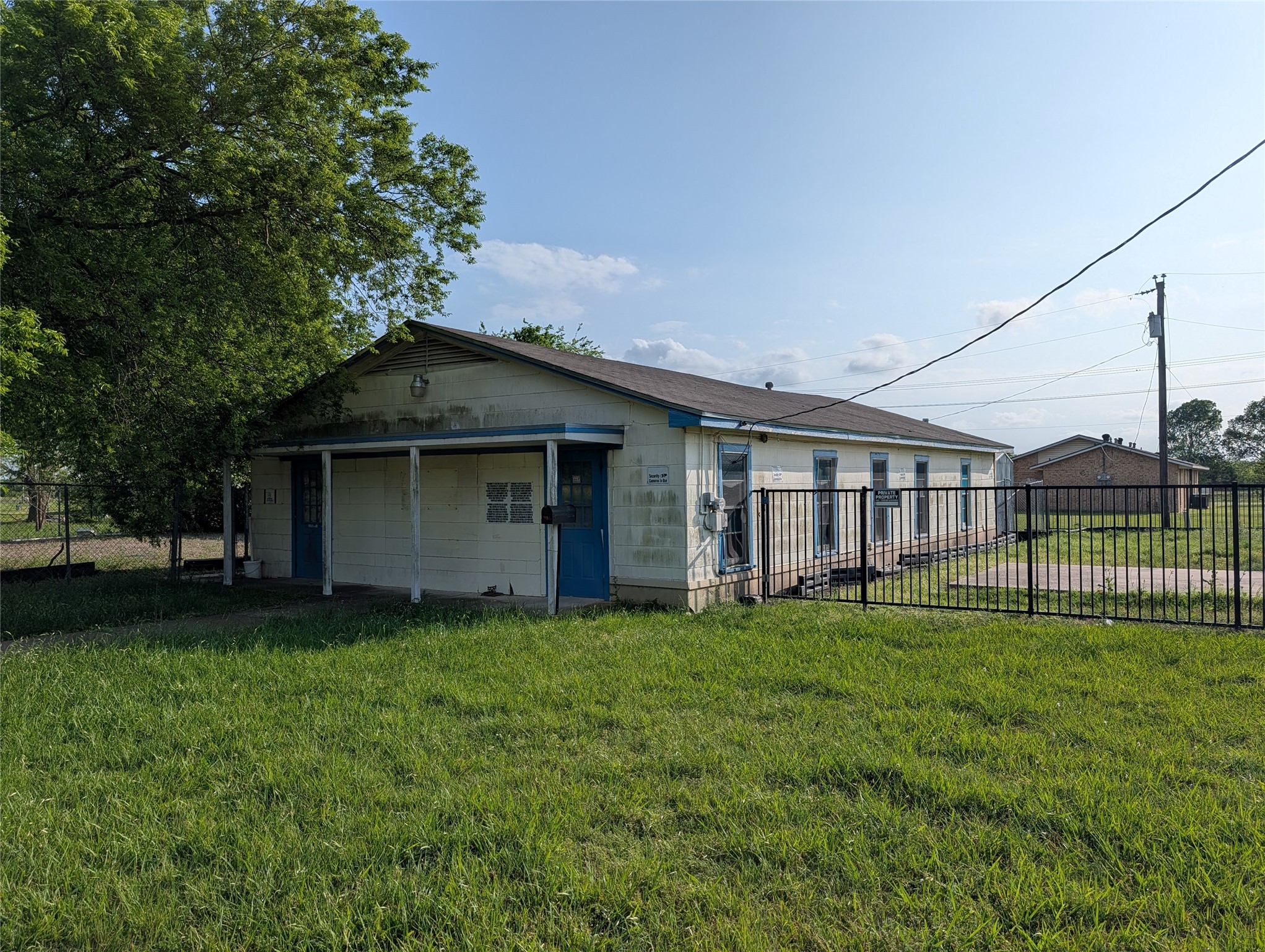 401 S Main Street Mart TX 76664