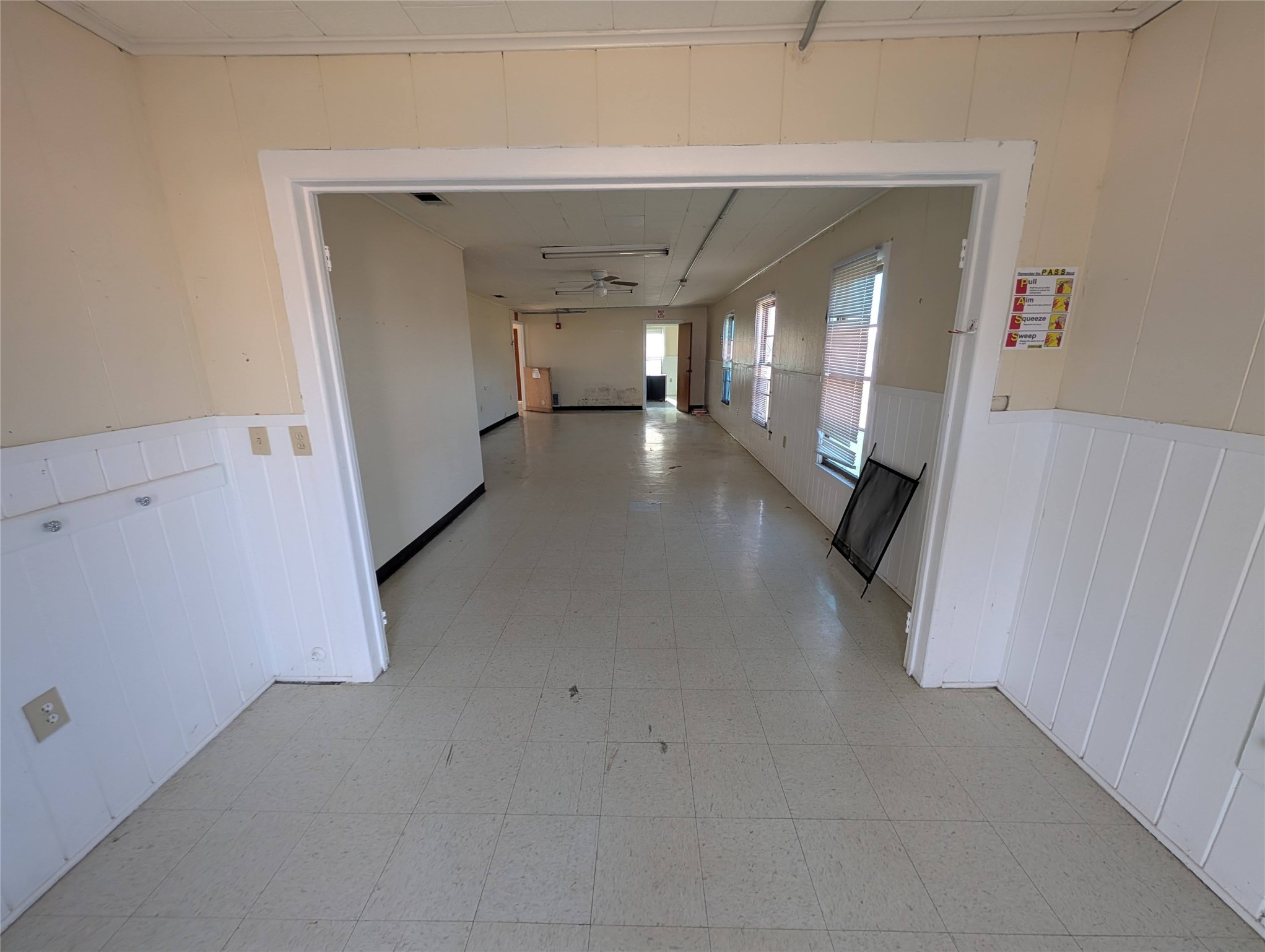 401 S Main Street Mart TX 76664