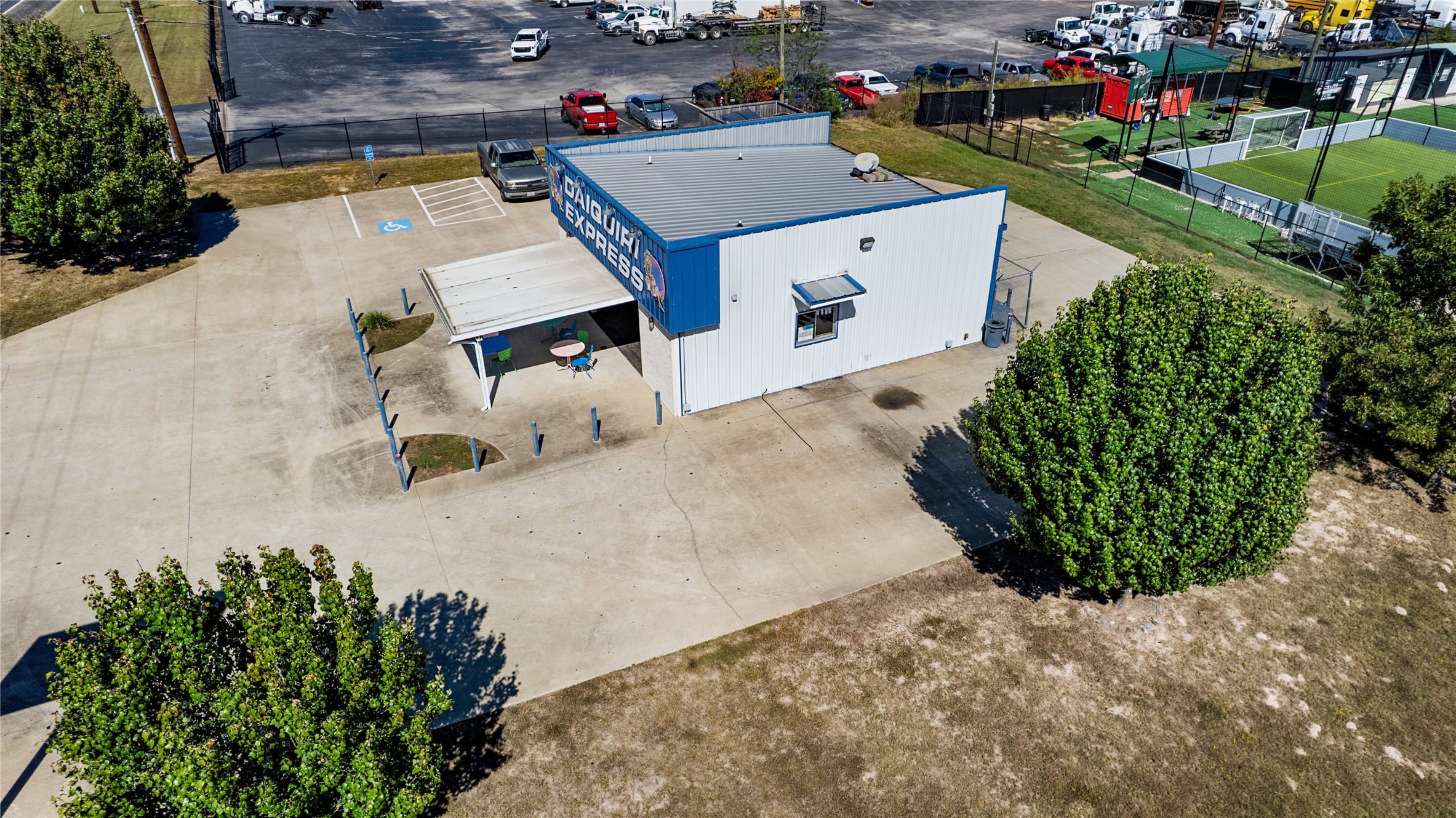 3020 S Eastman Lakeport TX 75602
