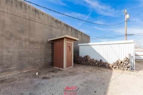 944 Commercial Avenue Anson TX 79501