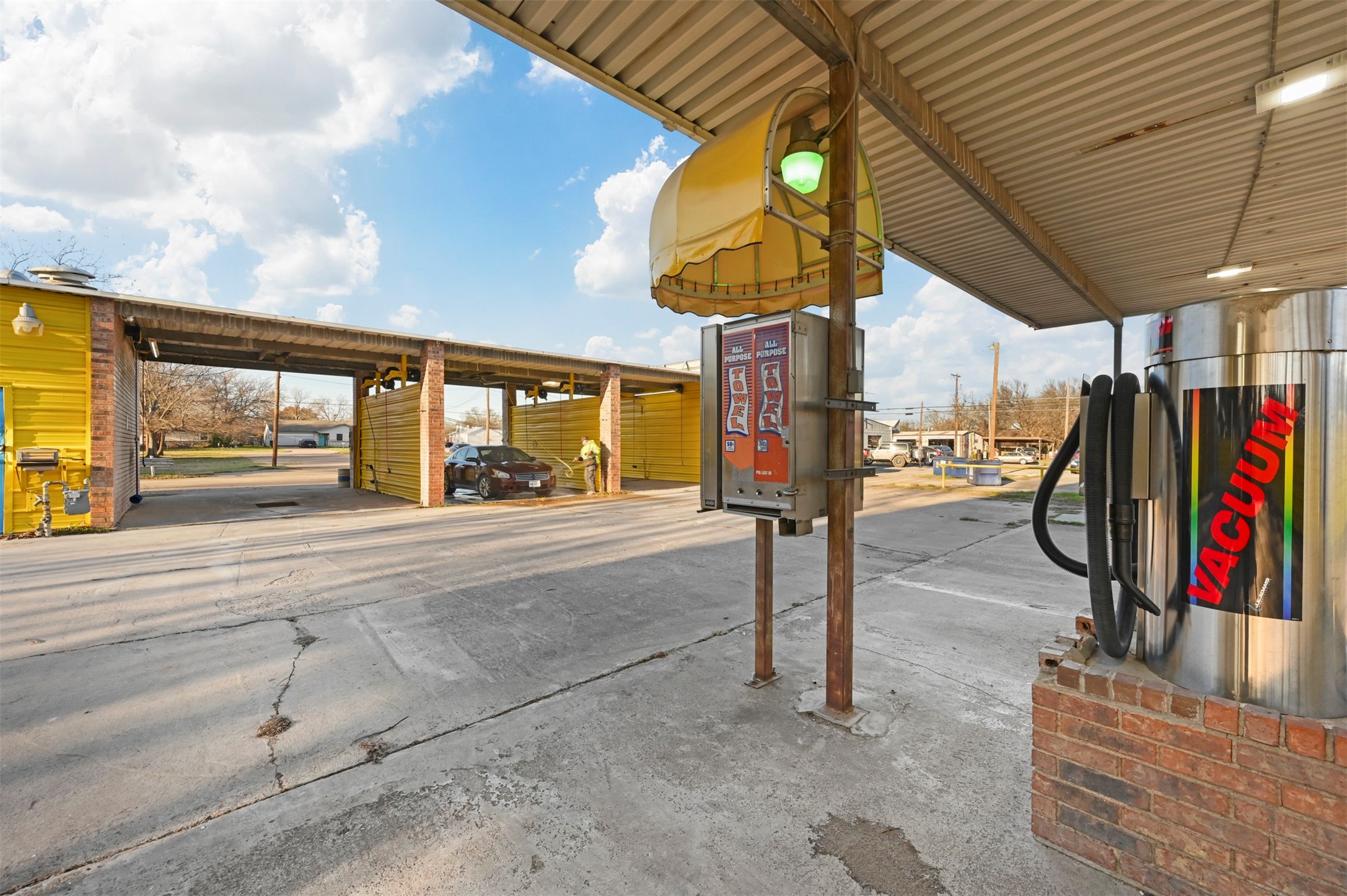 805 Poindexter Avenue Cleburne TX 76033