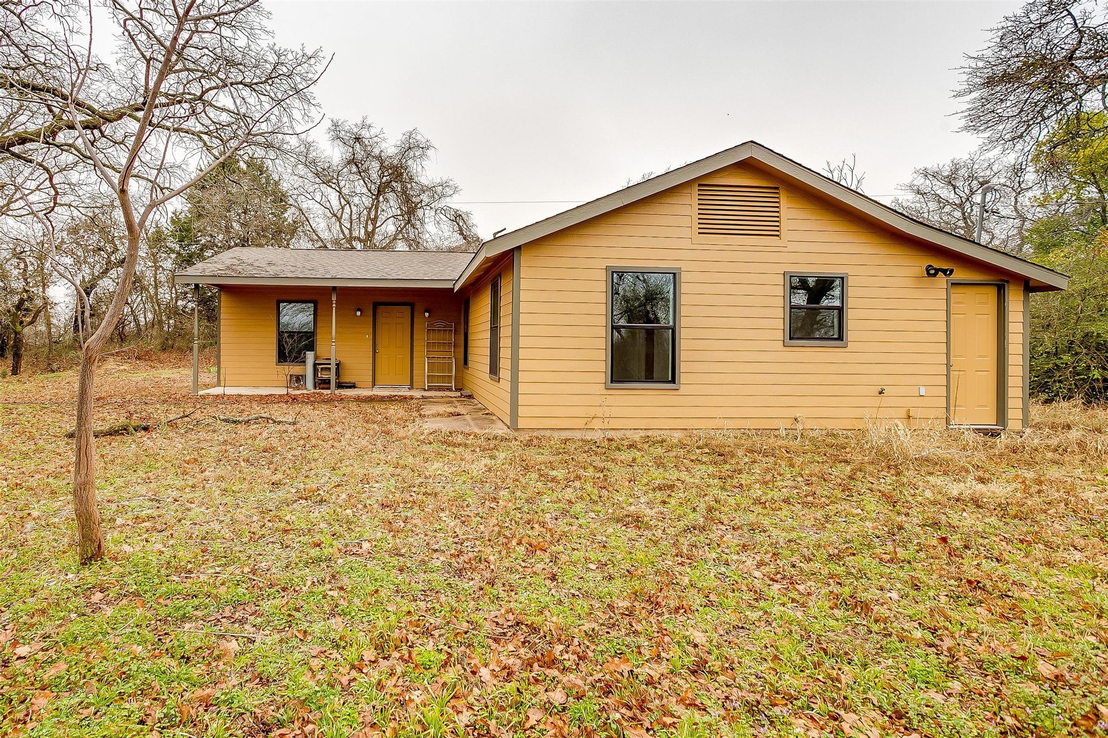 4011 E Highway 67 Keene TX 76031
