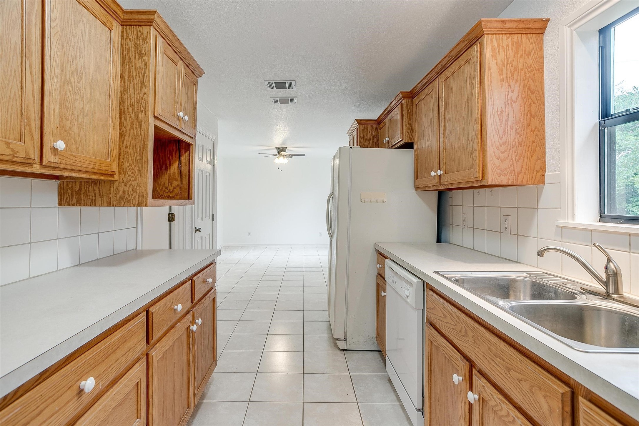4011 E Highway 67 Keene TX 76031