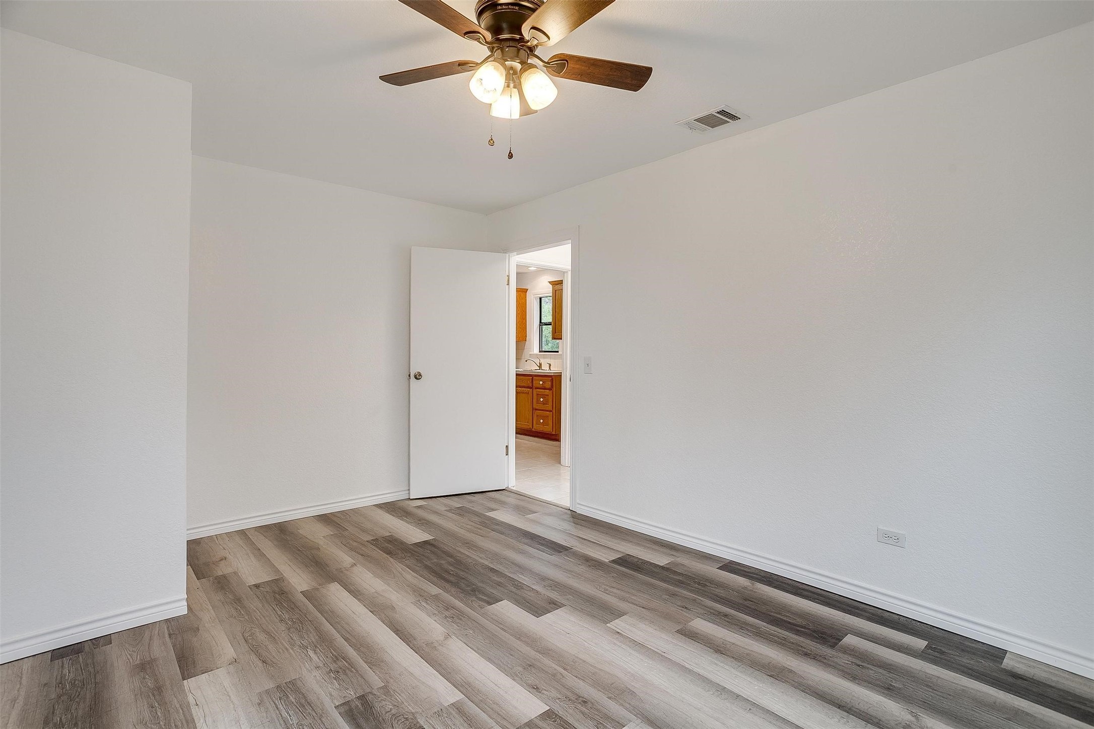 4011 E Highway 67 Keene TX 76031