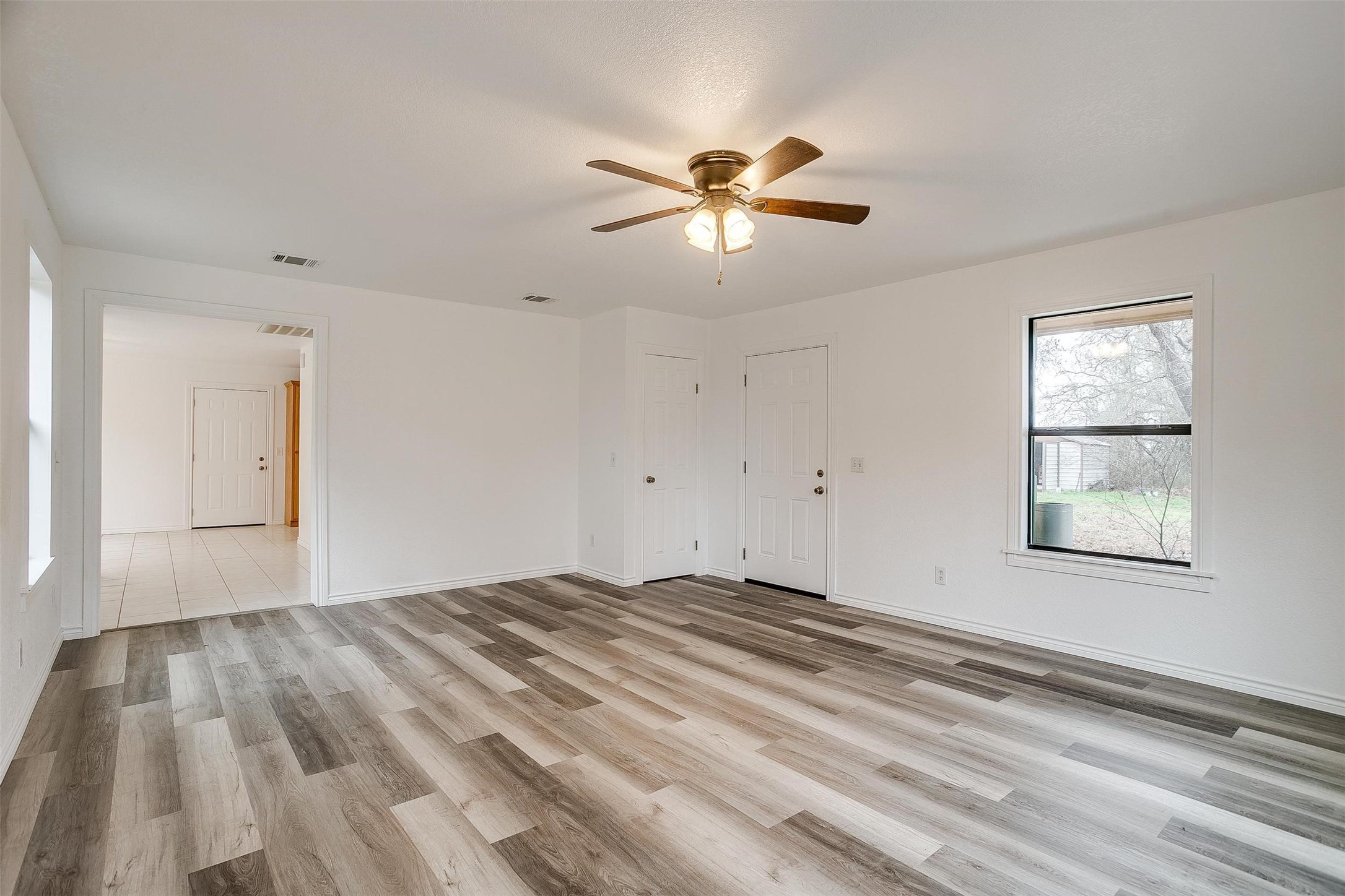 4011 E Highway 67 Keene TX 76031
