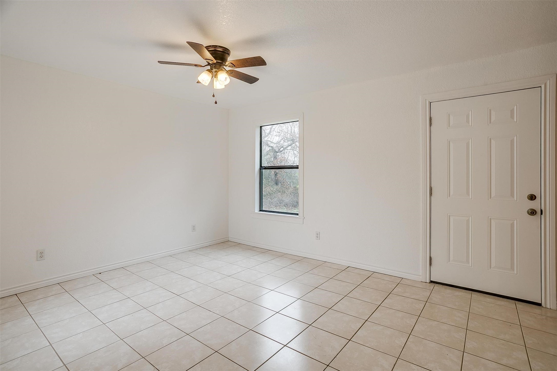 4011 E Highway 67 Keene TX 76031