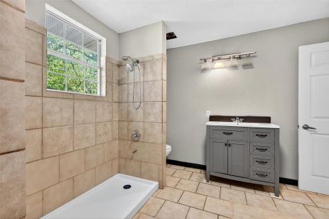 205 W Bond Denison TX 75020