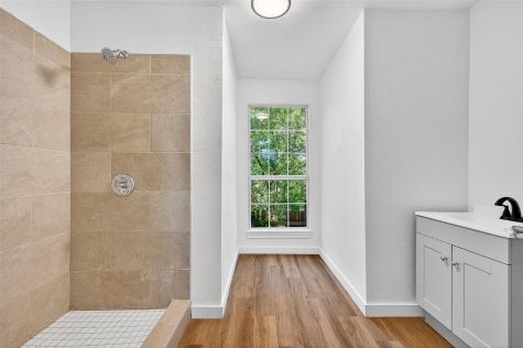 205 W Bond Denison TX 75020