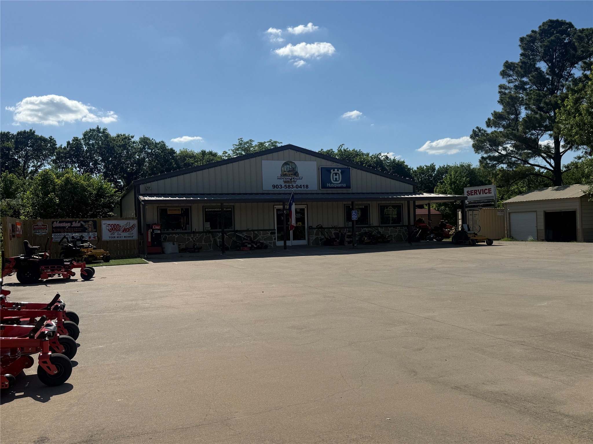 1521 N State Highway 121 Bonham TX 75418