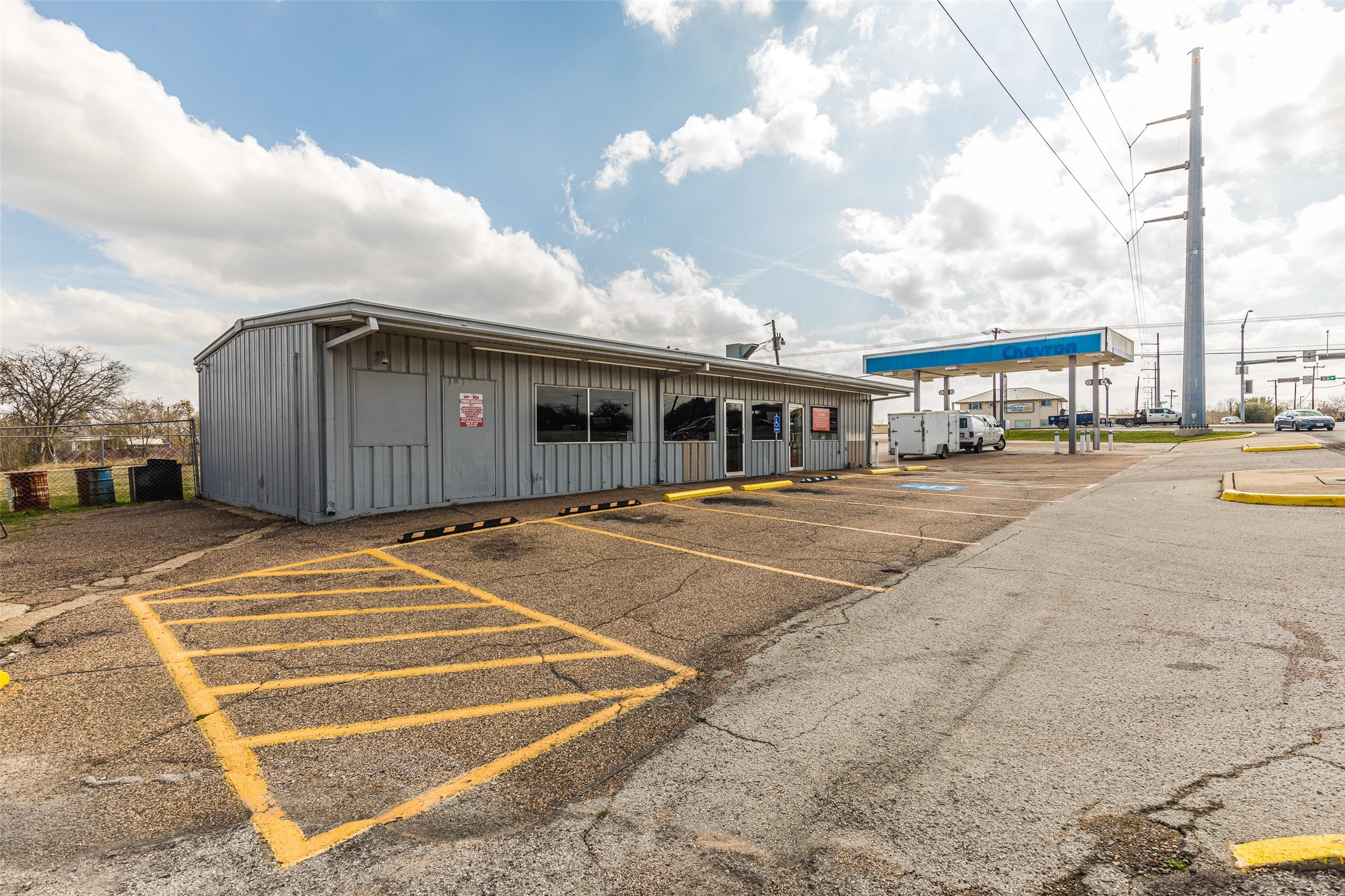 607 N Old Temple Road Hewitt TX 76643