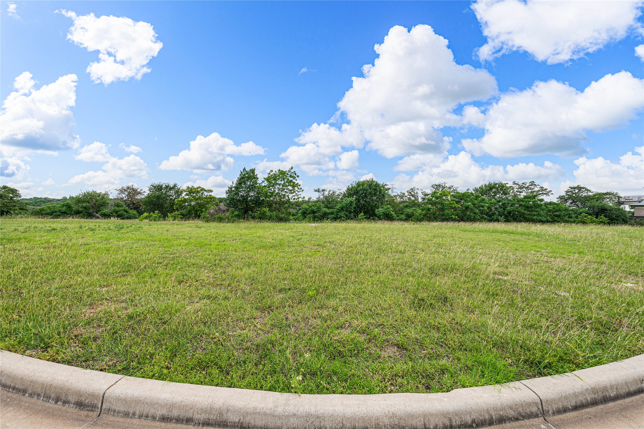 Package Deal - The Enclave Court Waco TX 76708