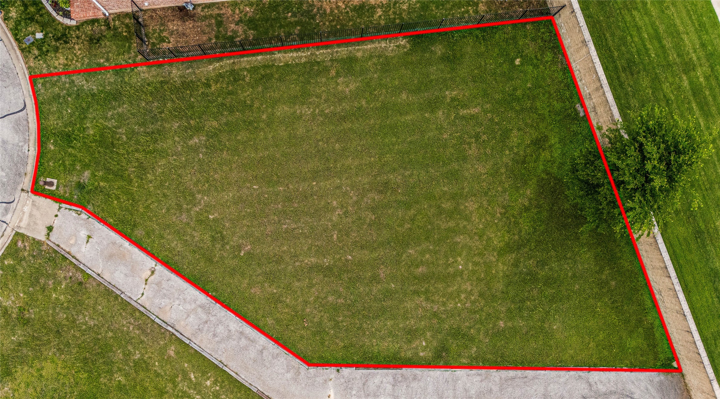 Package Deal - The Enclave Court Waco TX 76708