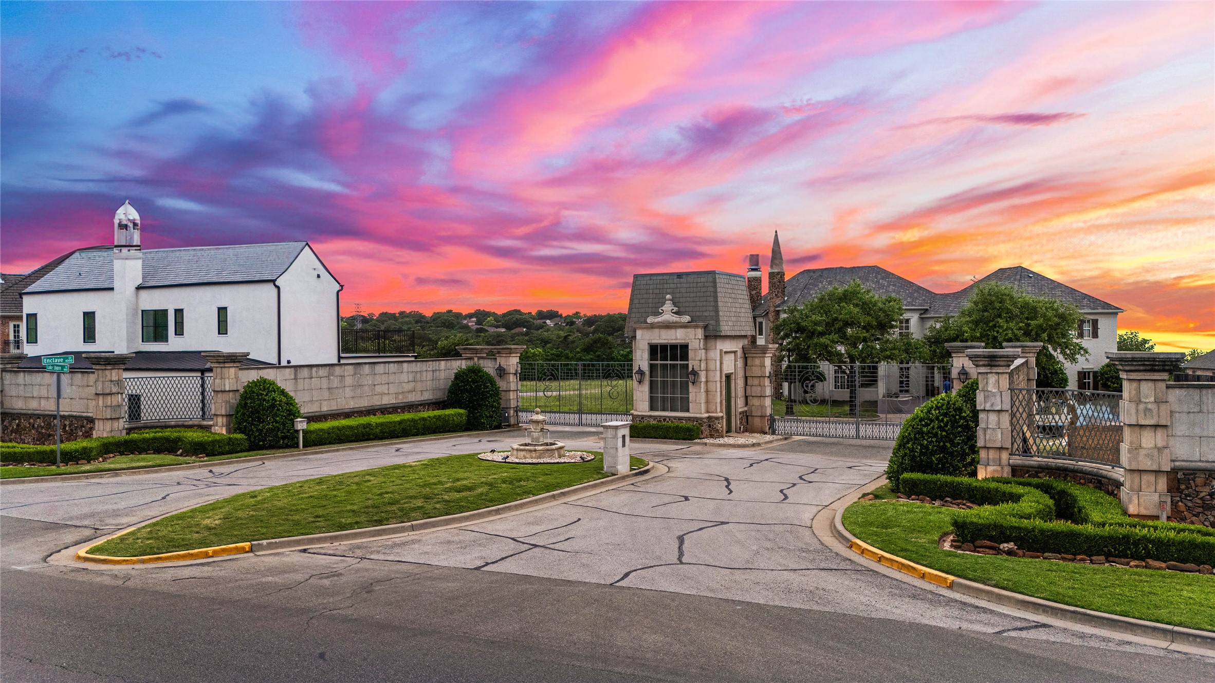 Package Deal - The Enclave Court Waco TX 76708