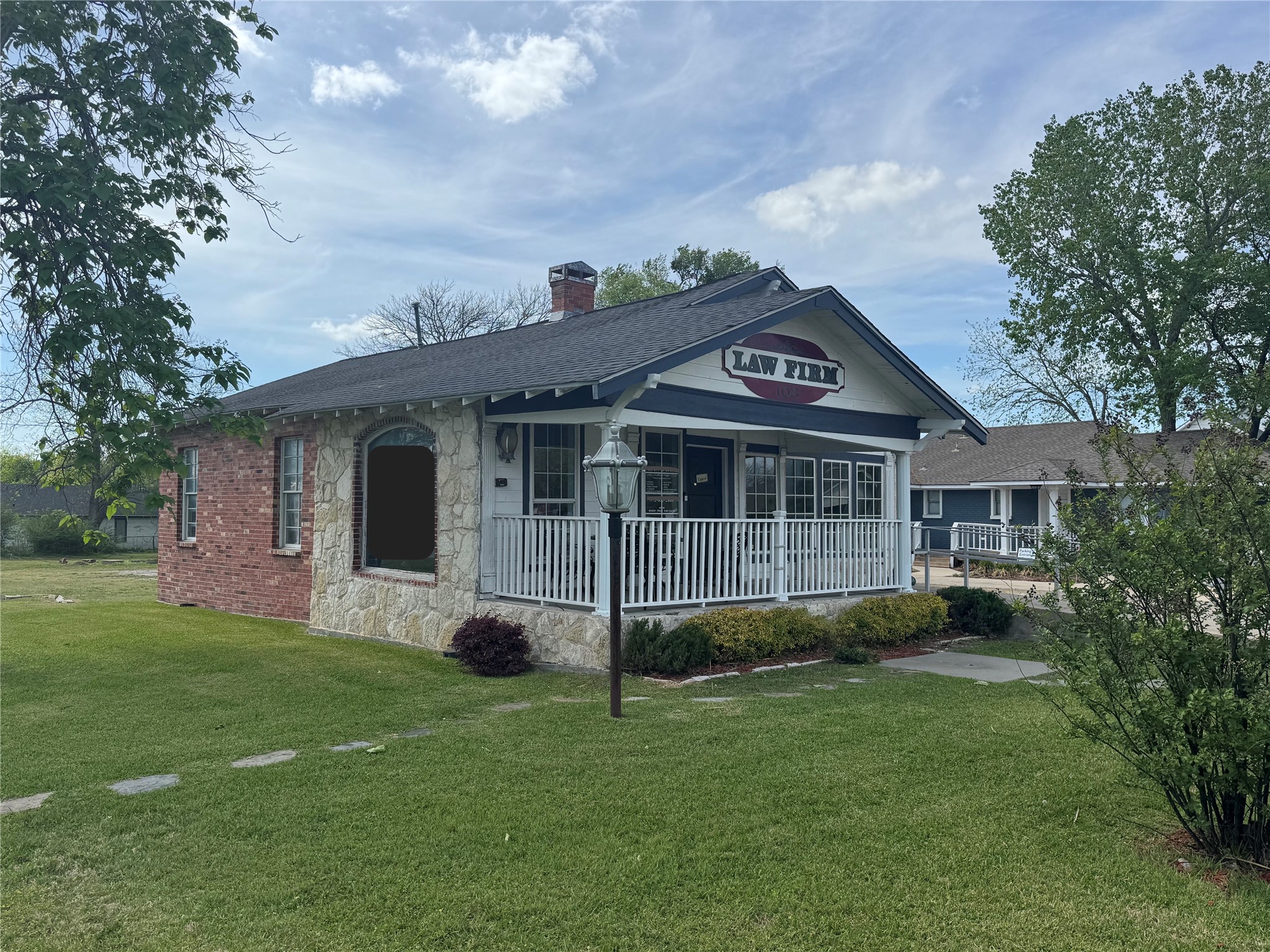 103 N Houston Street Royse City TX 75189