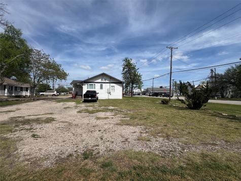103 N Houston Street Royse City TX 75189