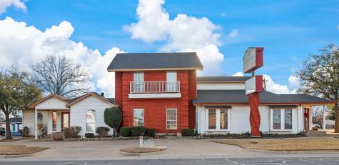 145 NW Ellison Street Burleson TX 76028