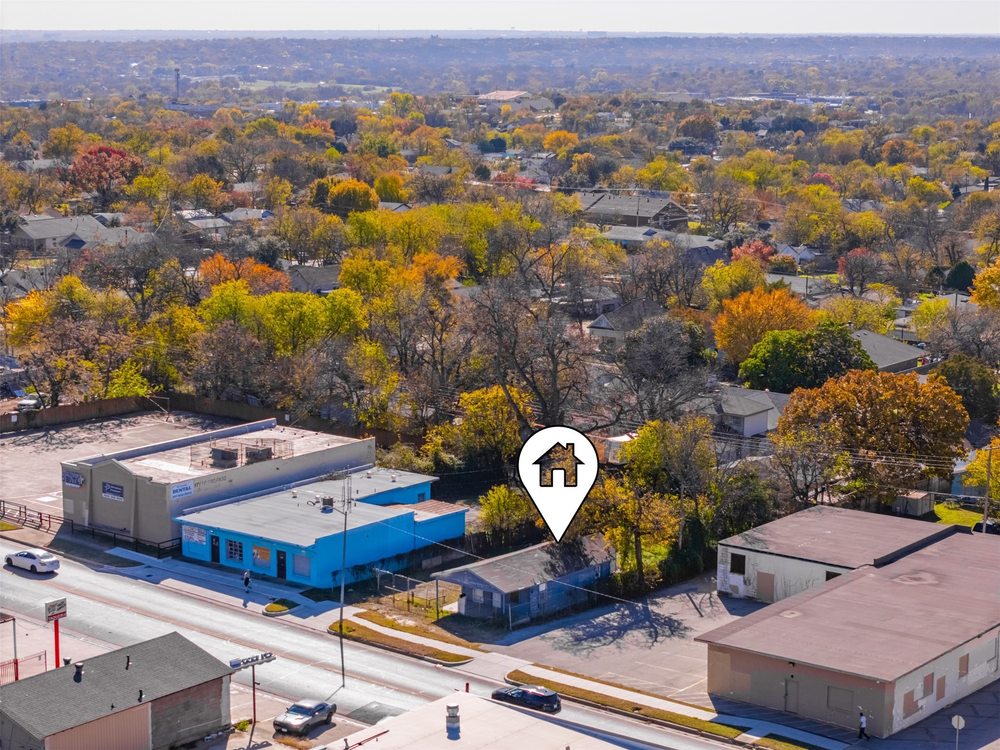 2819 Azle Avenue Fort Worth TX 76106