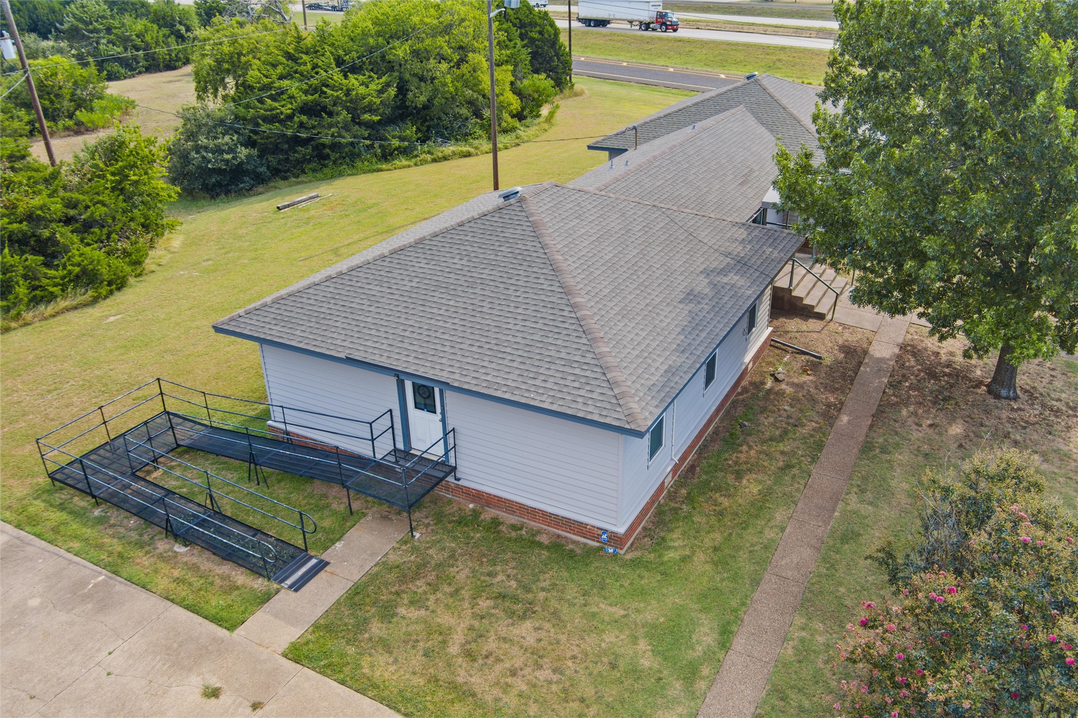 1400 Kari Ann Drive Cedar Hill TX 75104