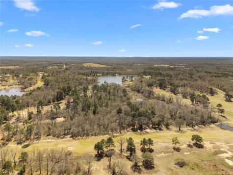 22049-B Fm 1995 Lindale TX 75771