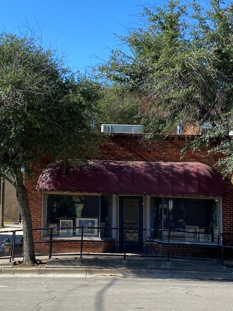 212 W 5th Street Ferris TX 75125