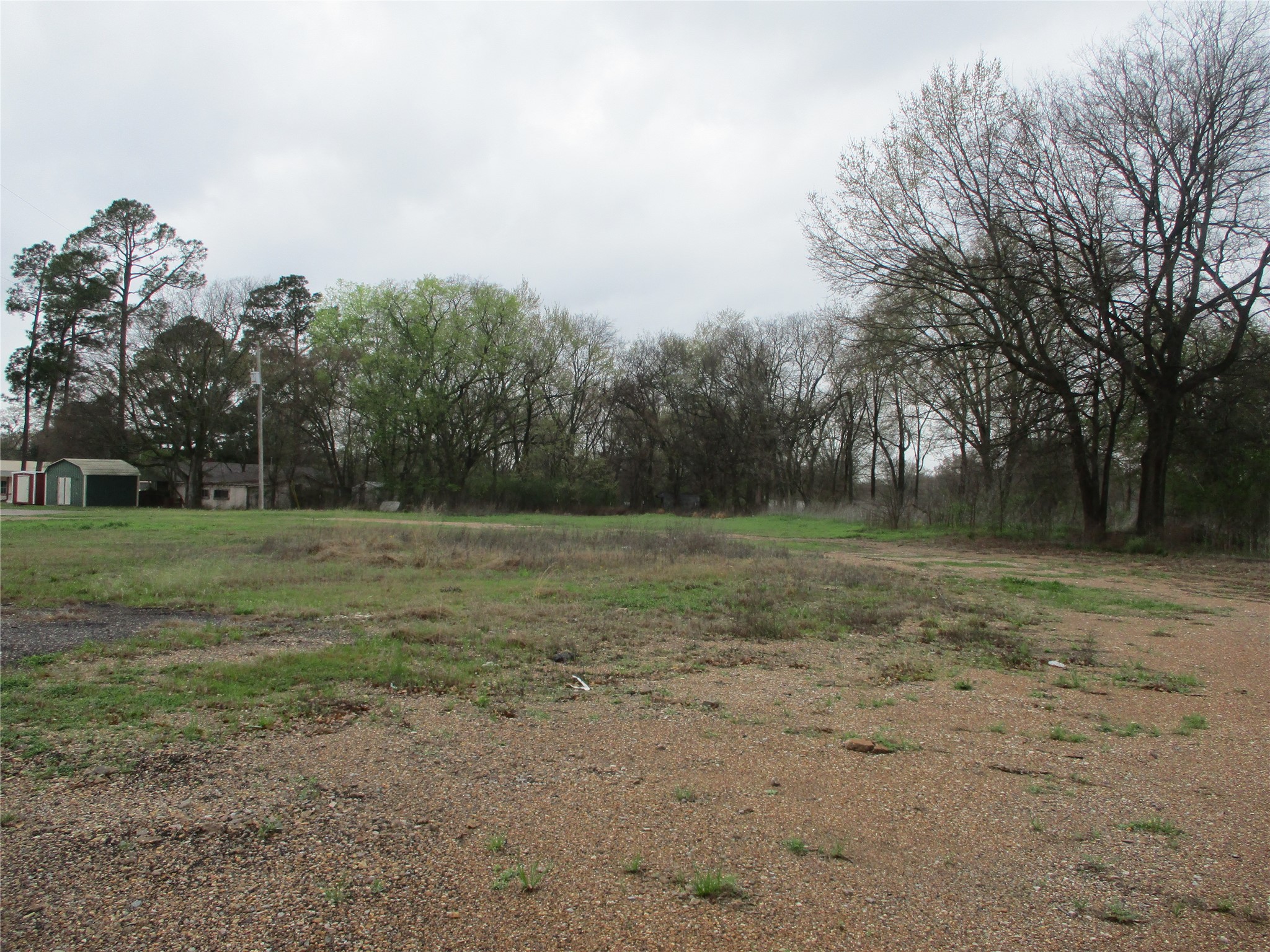 609 N Texas Street Emory TX 75440