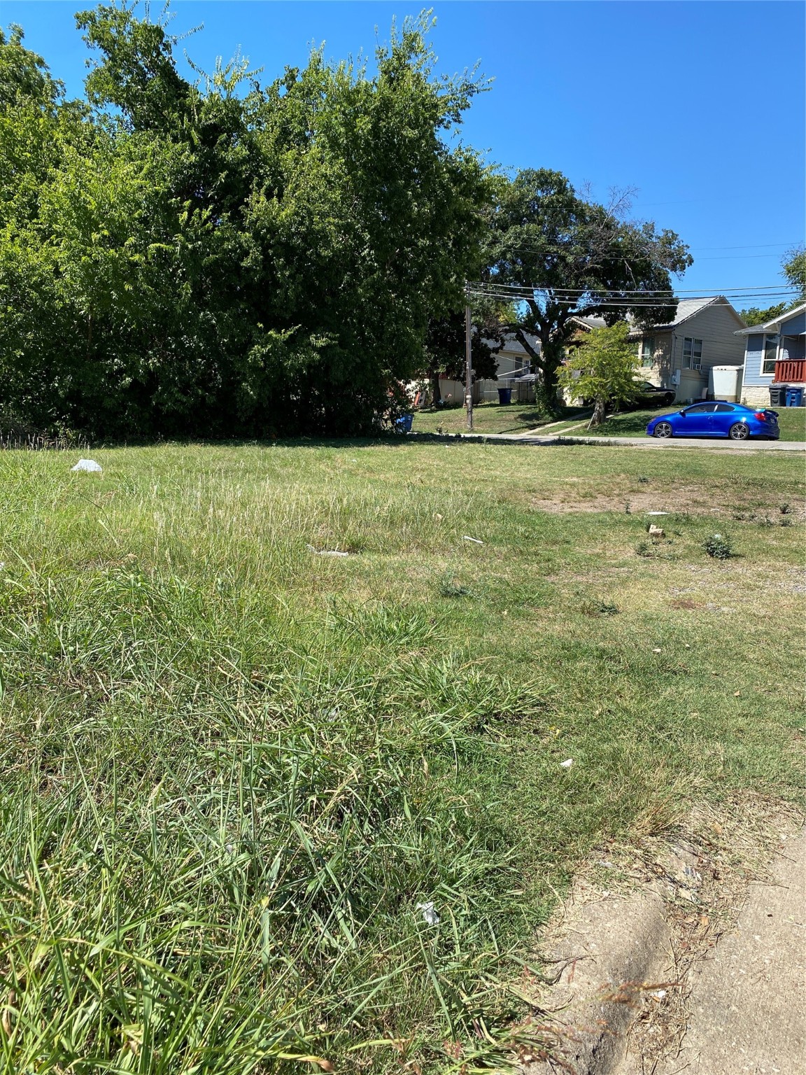 1718 E Waco Avenue Dallas TX 75216