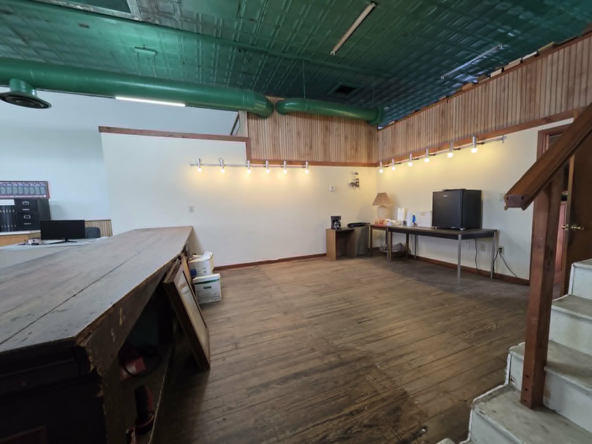 101 E Commerce Street Fairfield TX 75840