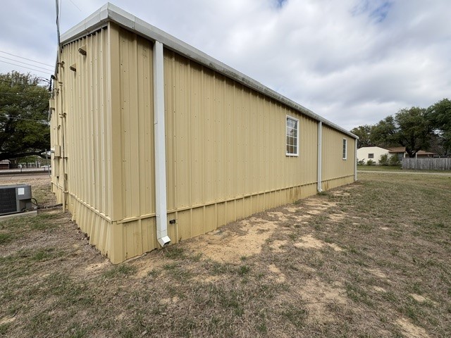 1730 S Mirick Avenue Denison TX 75020