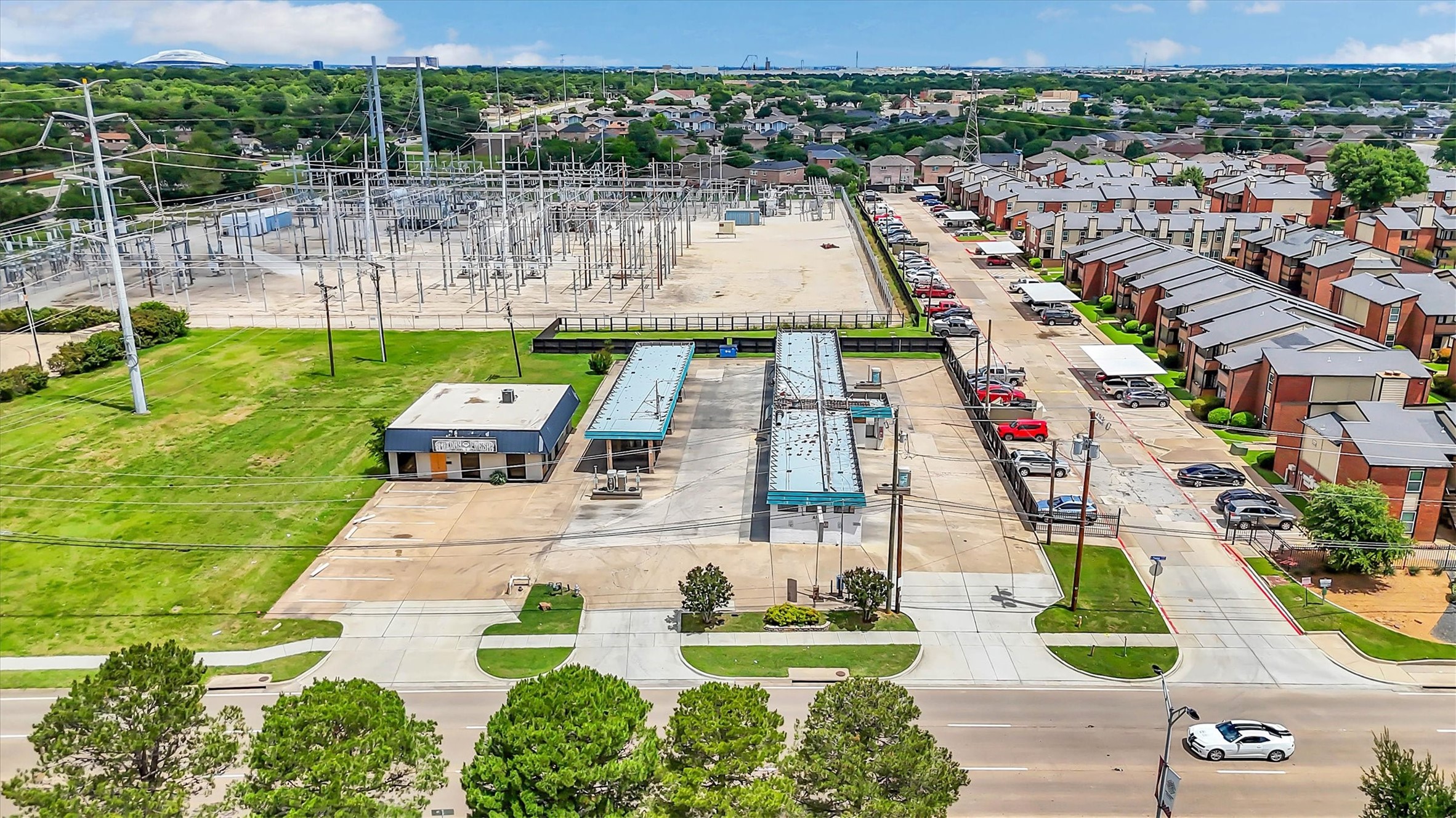 2221 E Pioneer Parkway Arlington TX 76010