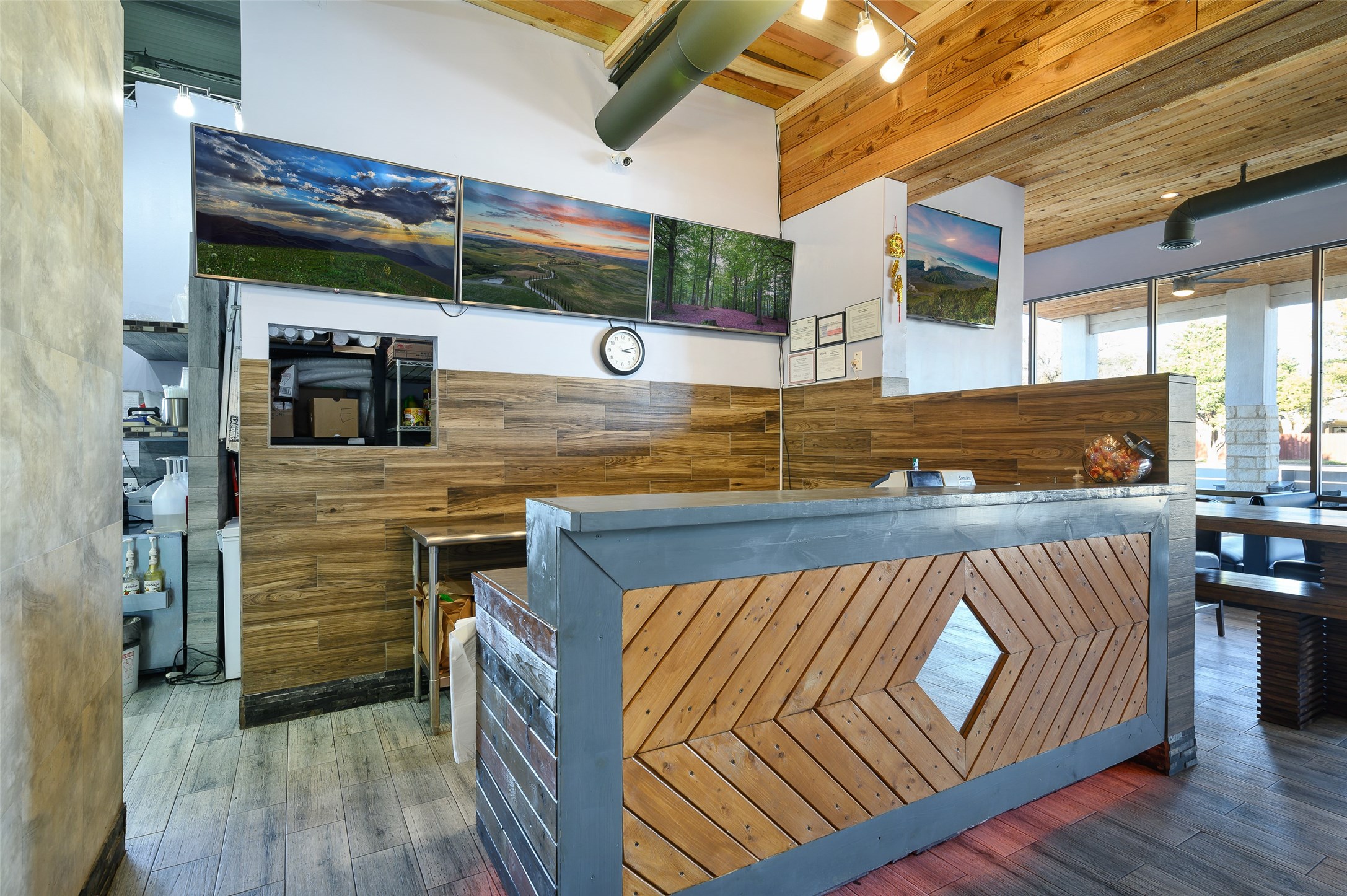 4717 Gus Thomasson Road Mesquite TX 75150