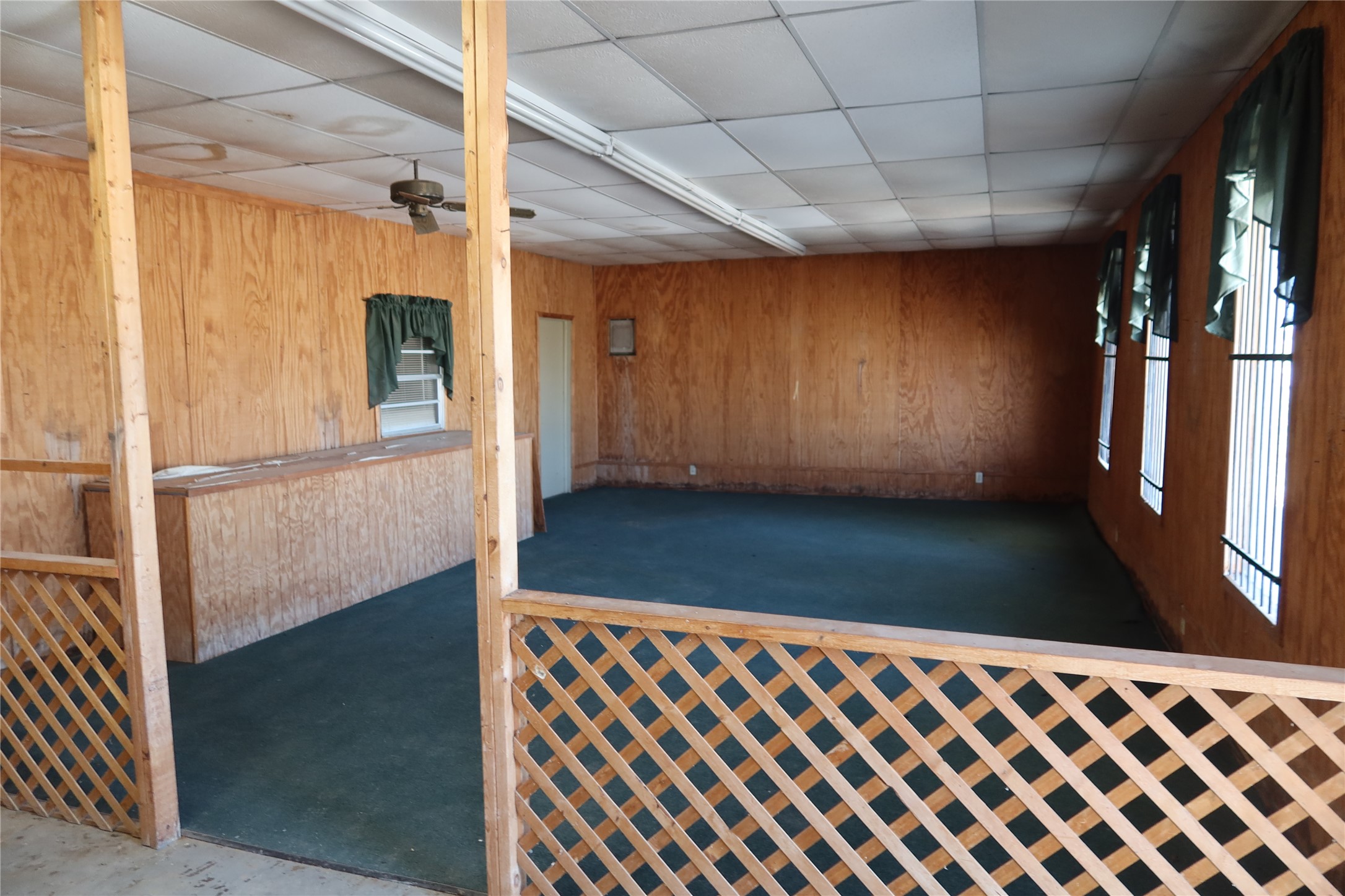 9415 N Us-287 Sunset TX 76270