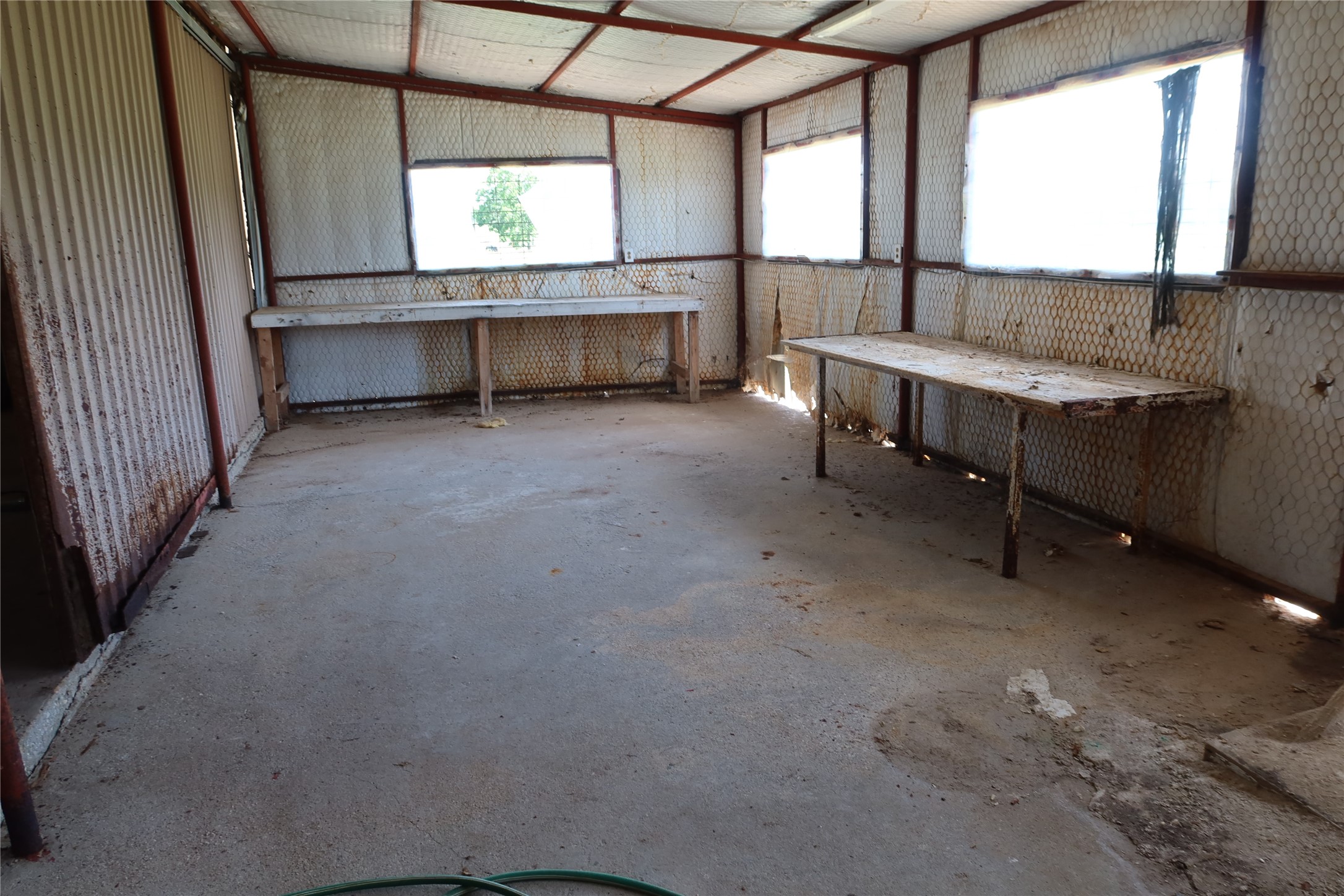 9415 N Us-287 Sunset TX 76270