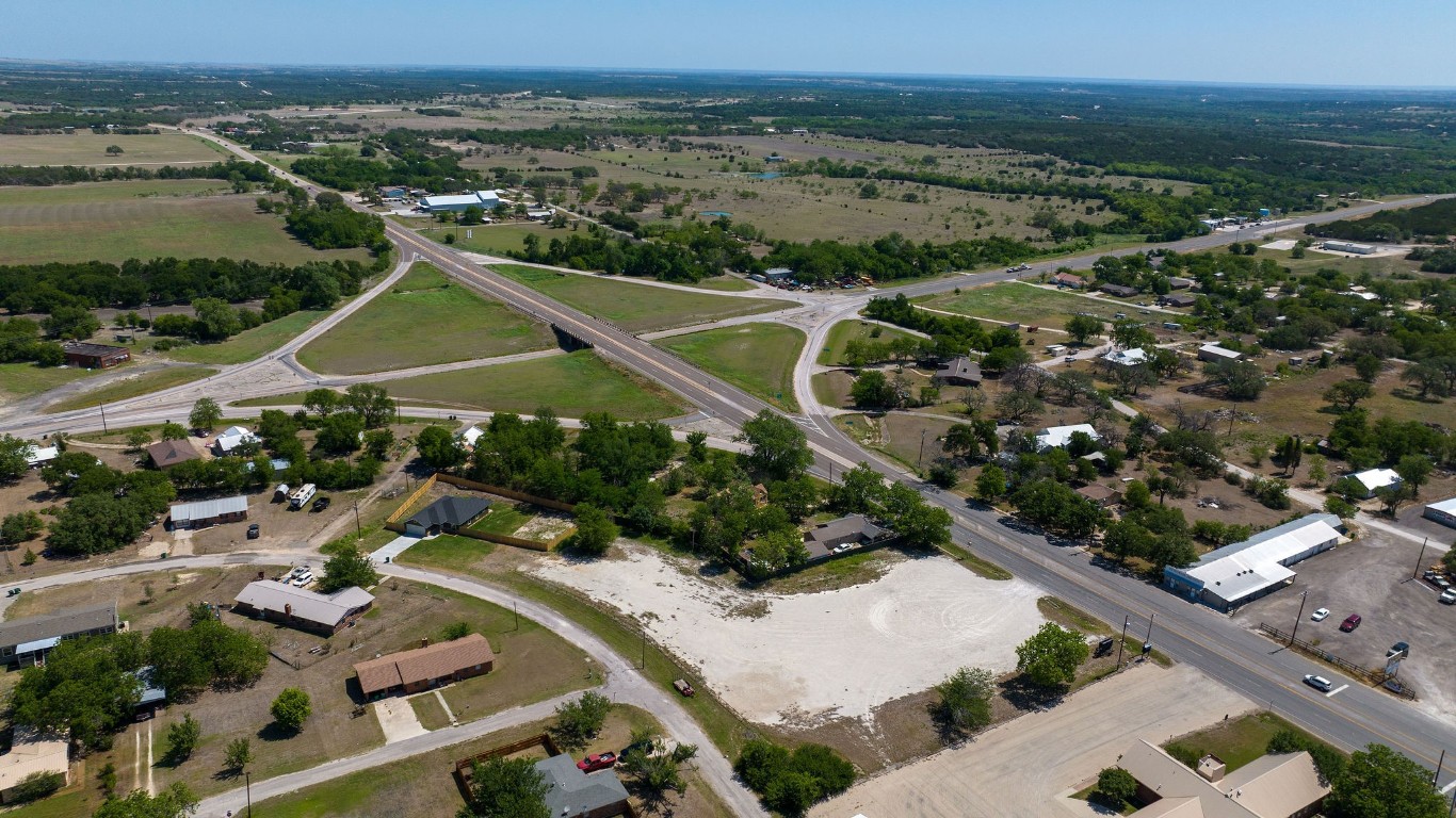 283 N Us Highway 281 Evant TX 76525