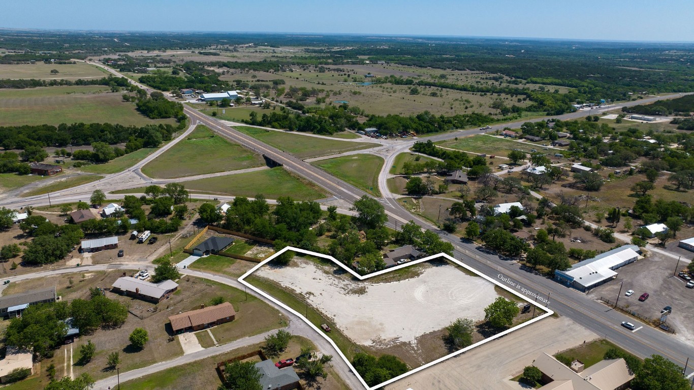 283 N Us Highway 281 Evant TX 76525