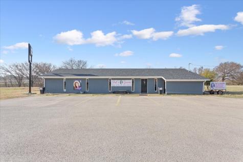 6398 S Ih 35 Hewitt TX 76643
