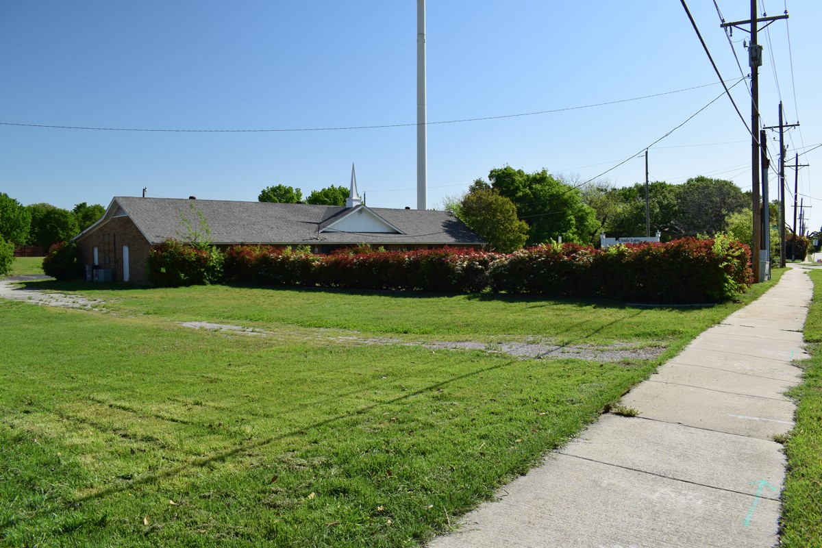 1896 Cindy Lane Lewisville TX 75067