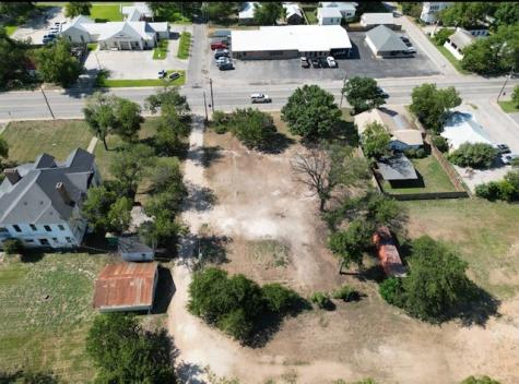 402 W Wallace Street San Saba TX 76877