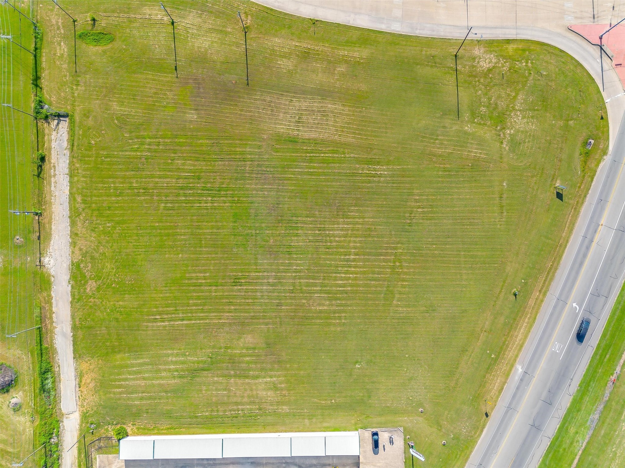 735 E Renfro Street Burleson TX 76028
